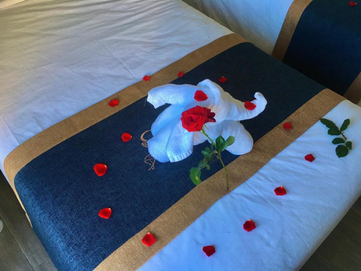 Calla Hotel Хойан Экстерьер фото