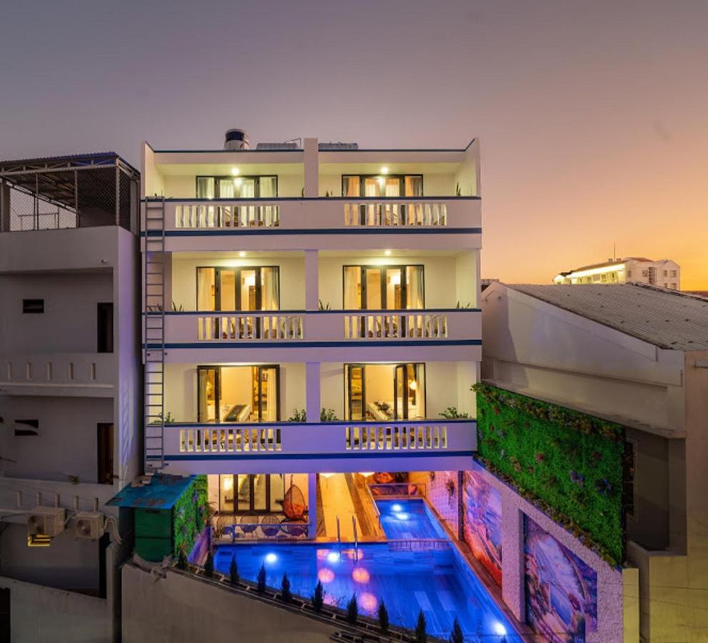 Calla Hotel Хойан Экстерьер фото